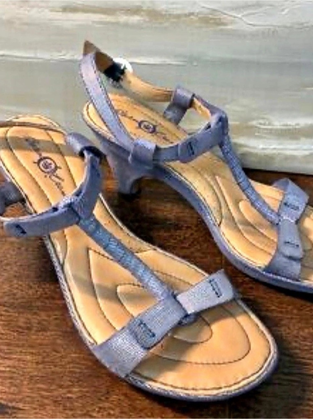 Born Crown MWW N03810 CK12 T-Strap Heeled Sandals Blue US 7
